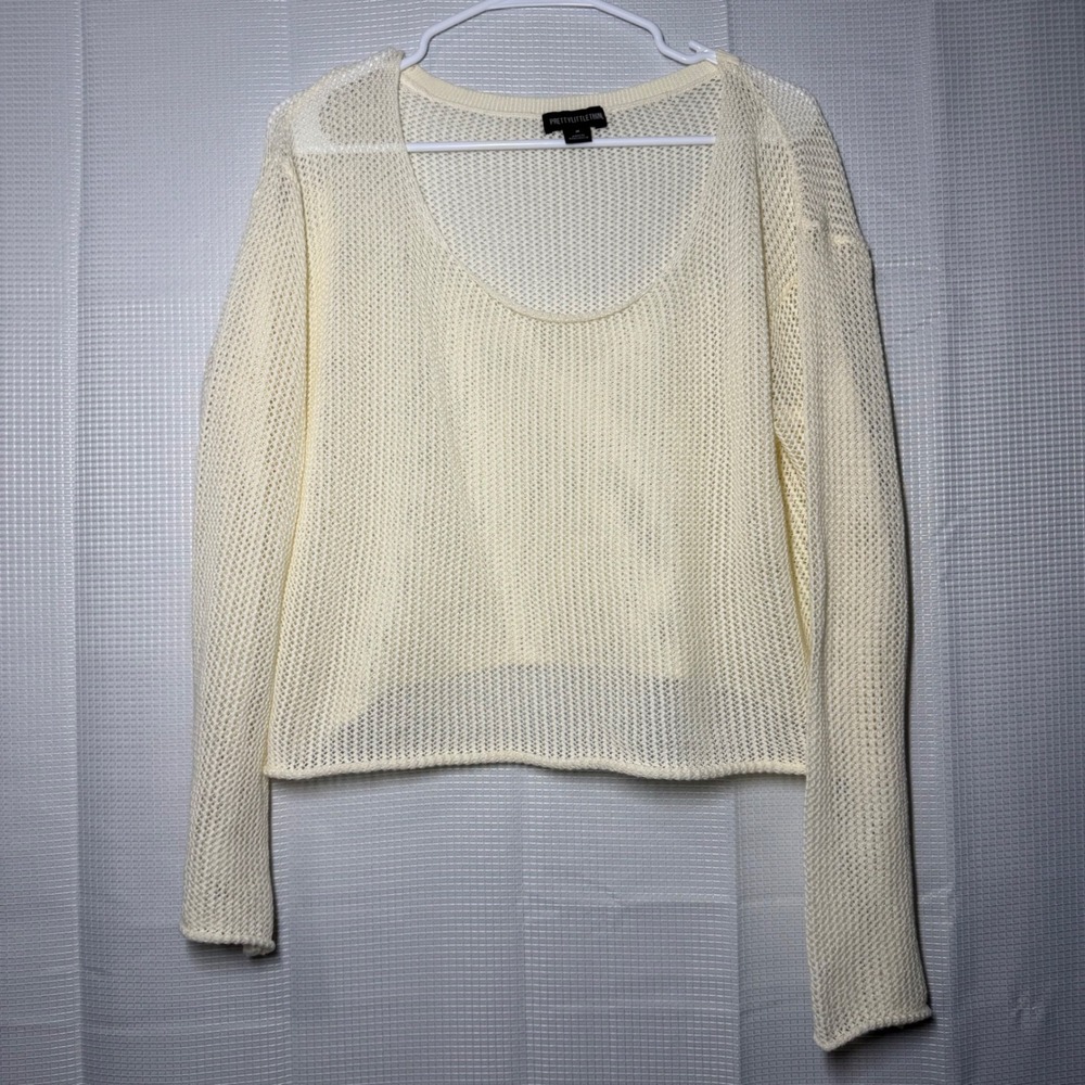PrettyLittleThing Open Knit Sweater‎ Medium Cream Cropped Scoop Neck